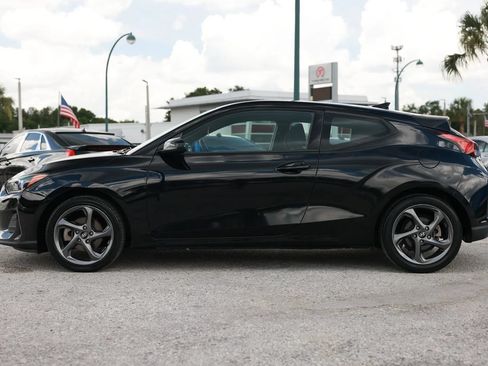 Used 2019 Hyundai Veloster 2.0 FWD image 3