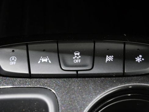 Used 2025 Chevrolet TrailBlazer LT FWD image 21