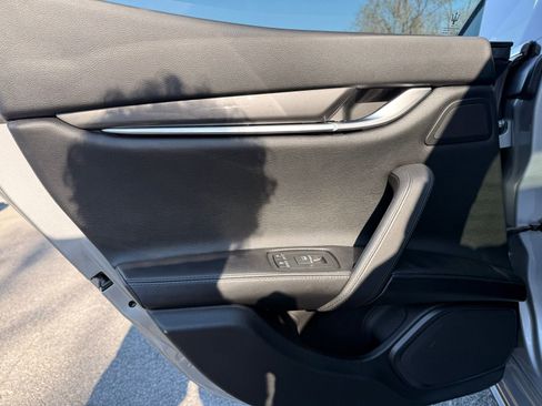 Used 2018 Maserati Ghibli S image 28