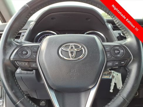 Used 2020 Toyota Camry SE image 24