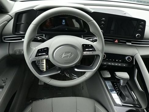 New 2026 Hyundai Elantra SEL Sport Premium FWD image 13