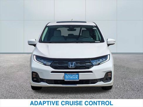 New 2026 Honda Odyssey EX-L image 3
