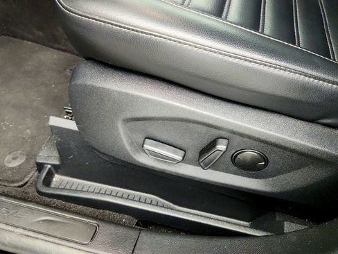 Used 2024 Ford Edge SEL AWD/4WD image 10