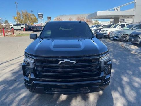 Used 2024 Chevrolet Silverado 1500 Custom image 4