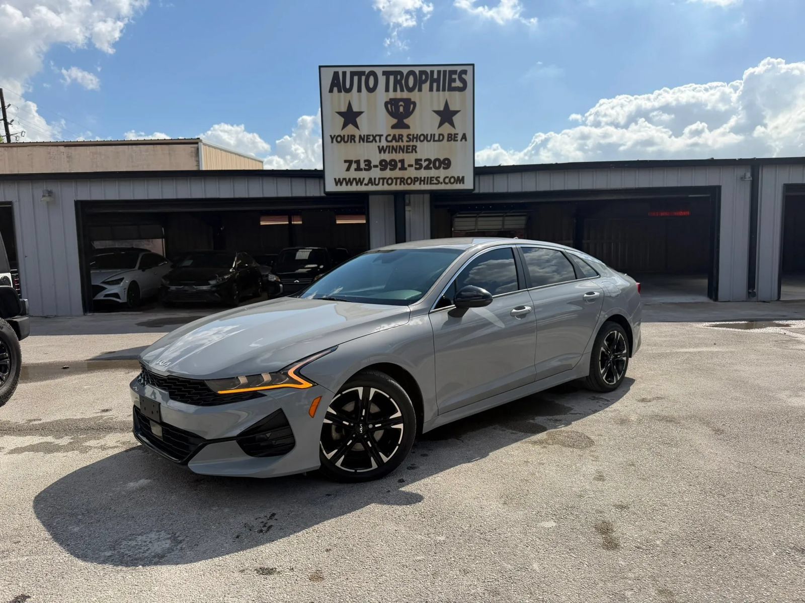 Used 2023 Kia K5 GT-Line w/ GT-Line Premium Package FWD image 1
