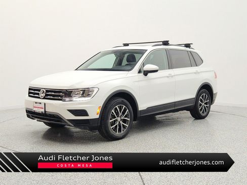 Used 2019 Volkswagen Tiguan SE w/ Panoramic Sunroof Package FWD image 1