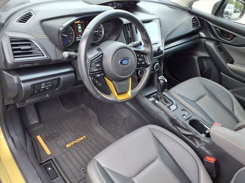 Used 2022 Subaru Crosstrek 2.5i Sport w/ Moonroof Package AWD/4WD image 6