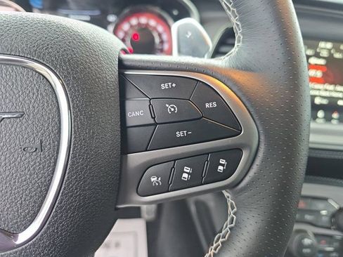 Used 2023 Dodge Challenger SRT Hellcat image 17