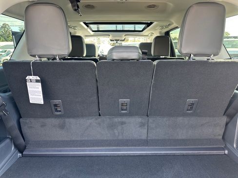 New 2025 Ford Expedition Active image 38