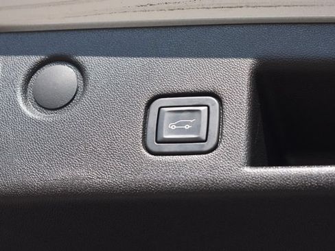 Certified 2019 Chevrolet Equinox LT AWD/4WD image 19