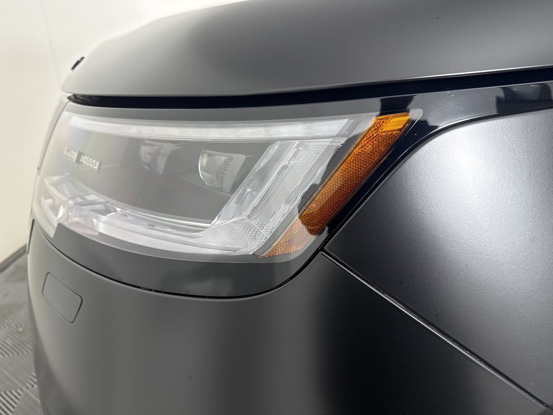 Used 2025 Land Rover Range Rover SE AWD/4WD image 11