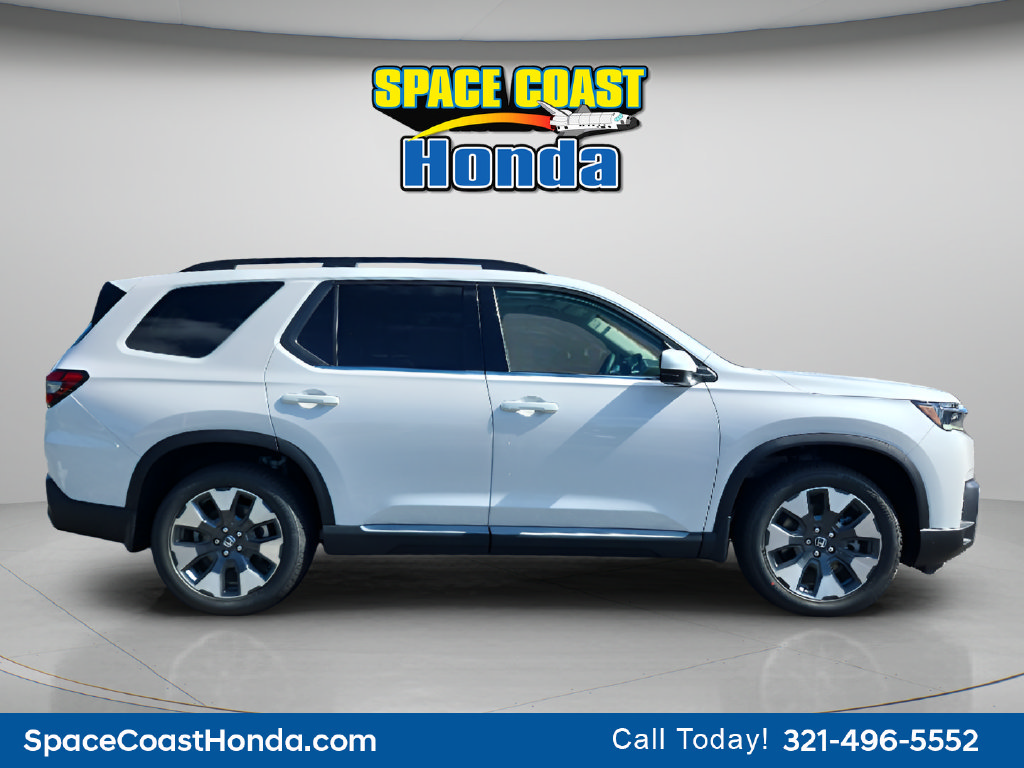 New 2026 Honda Pilot Touring image 2