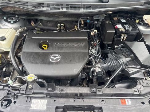 Used 2012 MAZDA MAZDA5 Sport FWD image 18