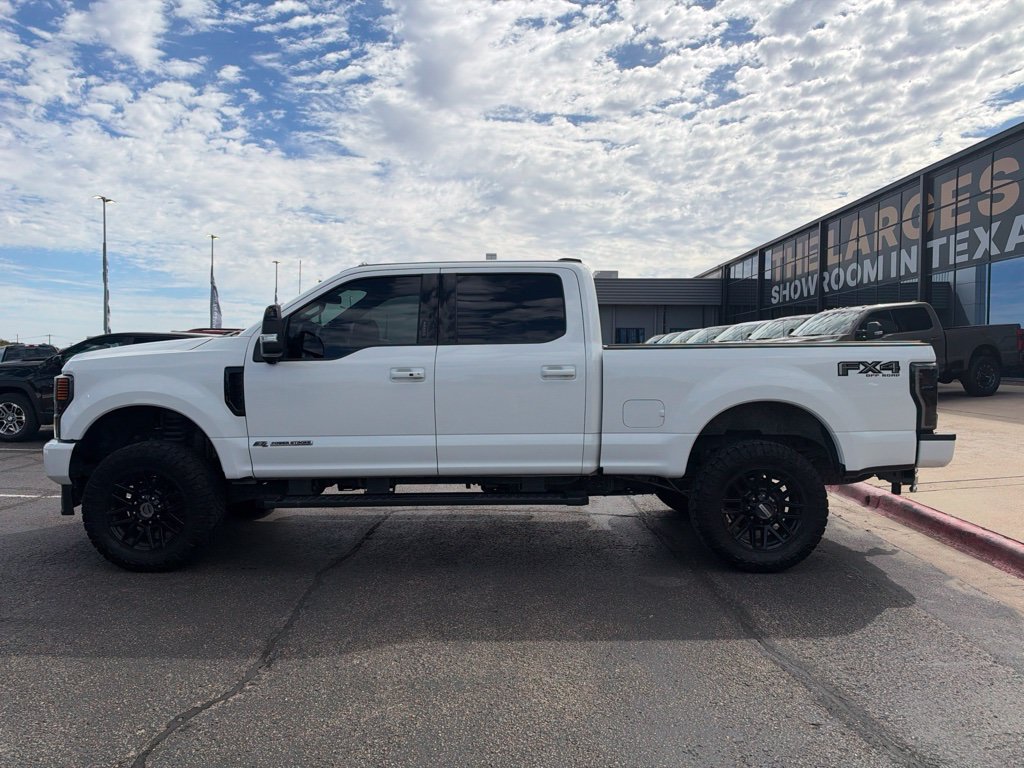 Used 2022 Ford F250 4x4 Crew Cab Super Duty image 3