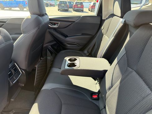 Used 2023 Subaru Forester Premium image 20
