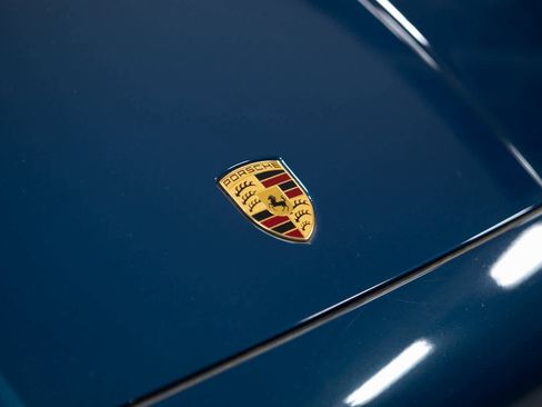 Certified 2024 Porsche Cayenne Coupe image 36