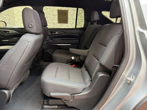 Used 2024 Chevrolet Traverse LT w/ Trailering Package image 14