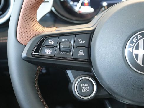 New 2025 Alfa Romeo Tonale AWD/4WD image 49