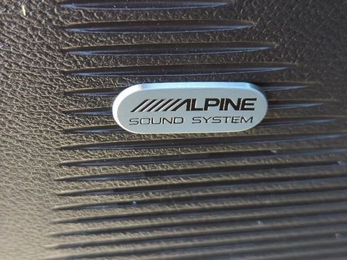 Used 2023 Dodge Challenger R/T w/ Blacktop Package image 15