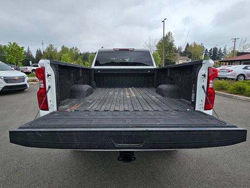 Used 2021 Chevrolet Silverado 3500 LT AWD/4WD image 9
