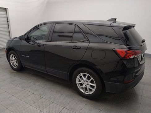 Used 2024 Chevrolet Equinox LS FWD image 3