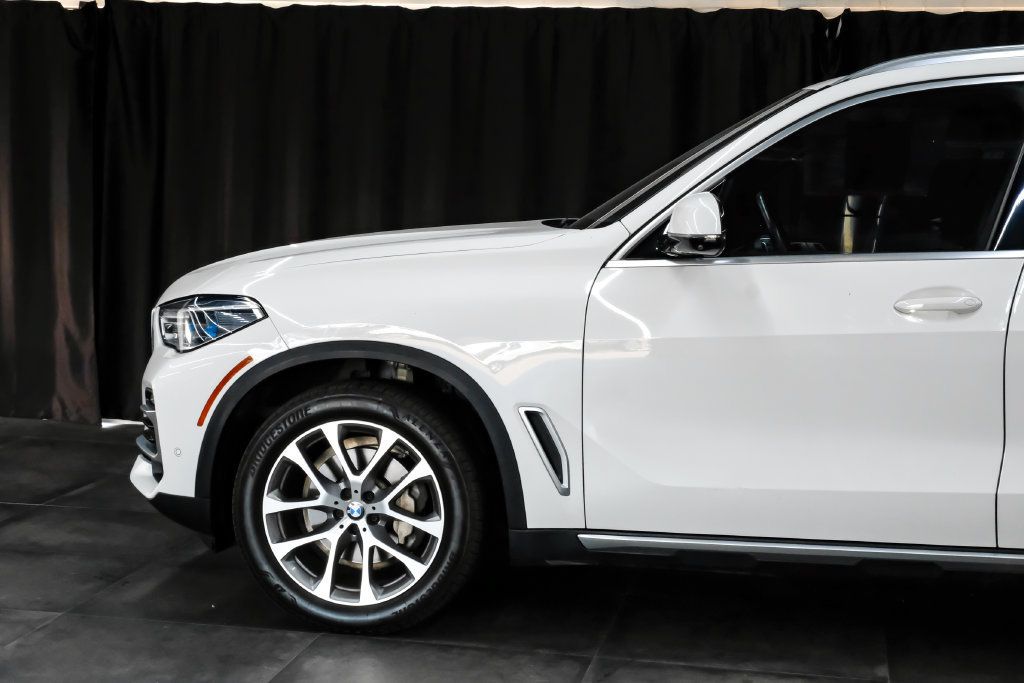 Used 2019 BMW X5 xDrive40i w/ Executive Package AWD/4WD image 13