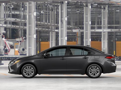 New 2026 Toyota Corolla LE FWD image 4