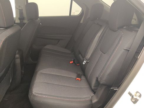 Used 2016 Chevrolet Equinox LT image 18