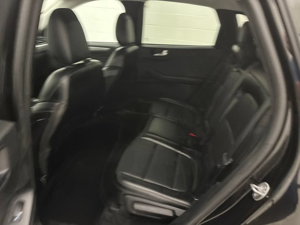 Used 2024 Ford Escape Platinum AWD/4WD image 39