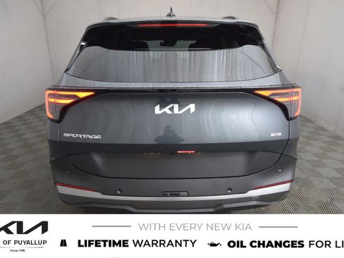 New 2026 Kia Sportage EX image 6