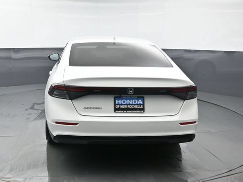 Certified 2024 Honda Accord EX image 5