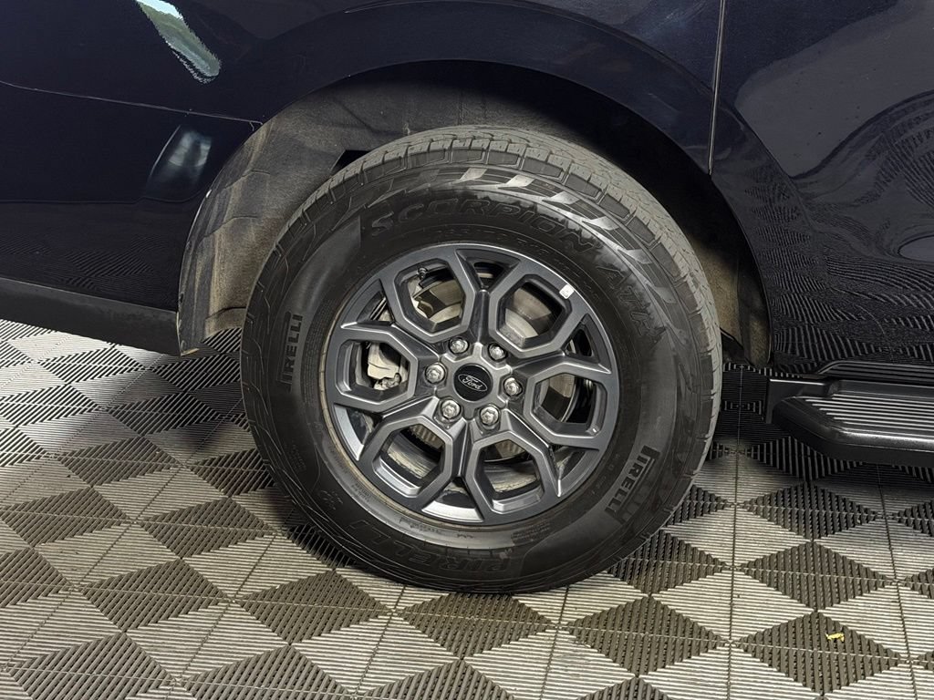 Used 2025 Ford Expedition Max Active AWD/4WD image 11