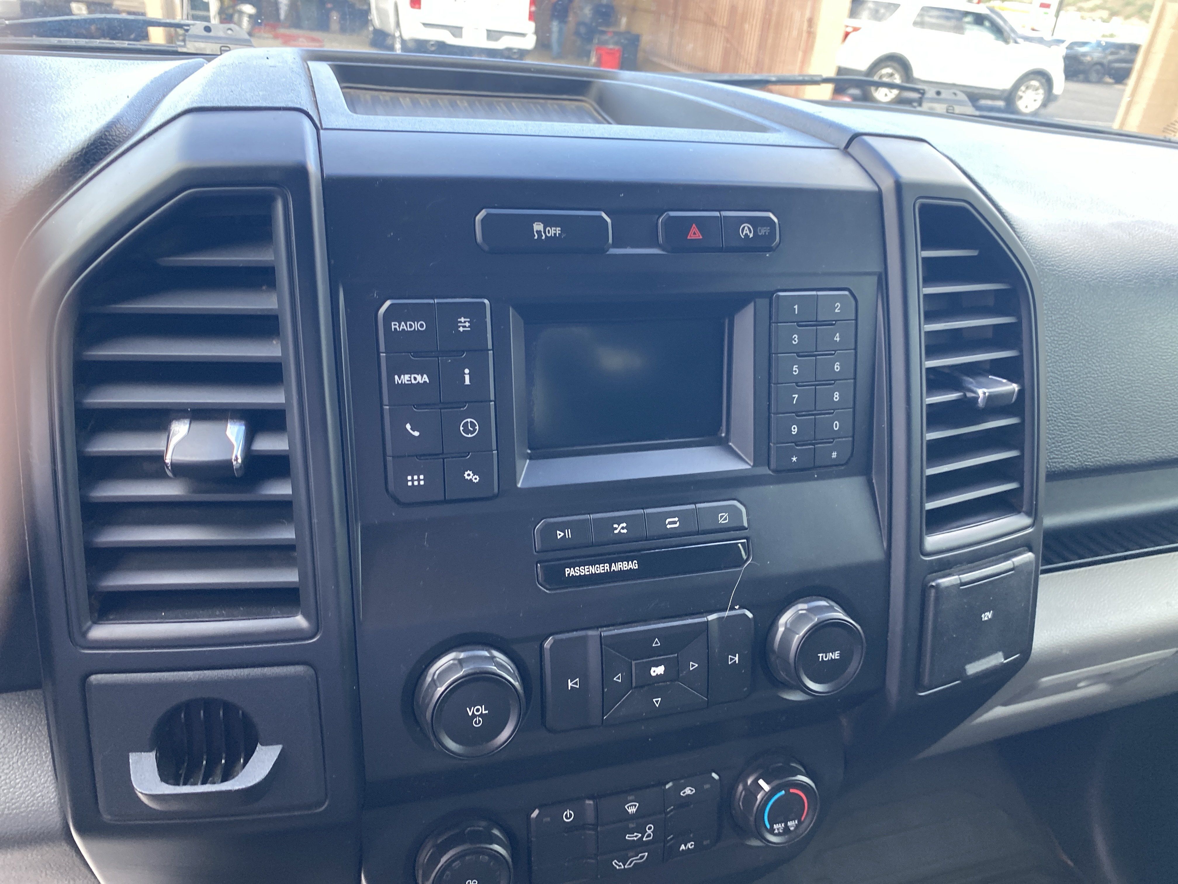 Used 2019 Ford F150 XL w/ Equipment Group 101A Mid RWD image 13