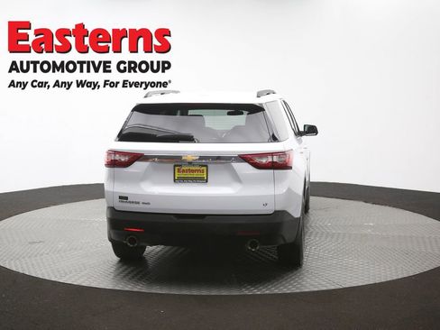 Used 2020 Chevrolet Traverse LT AWD/4WD image 38