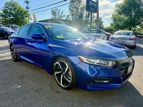 Used 2019 Honda Accord Sport image 7