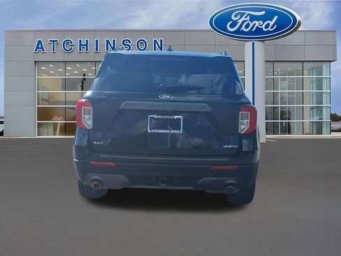 Certified 2021 Ford Explorer XLT w/ Equipment Group 202A image 5