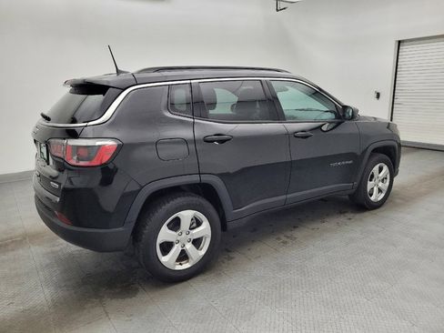 Used 2019 Jeep Compass Latitude w/ Safety & Security Group image 10