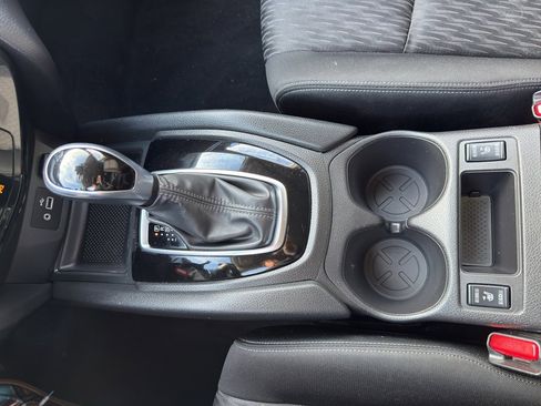 Used 2020 Nissan Rogue S w/ Special Edition Package image 22