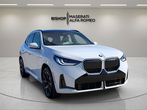 Used 2025 BMW X3 xDrive30i w/ M Sport Package image 1