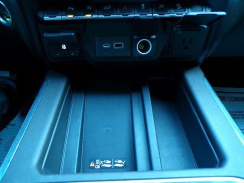 Used 2019 Chevrolet Silverado 1500 LTZ w/ LTZ Plus Package image 27