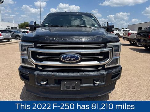 Used 2022 Ford F250 Platinum w/ FX4 Off-Road Package AWD/4WD image 2