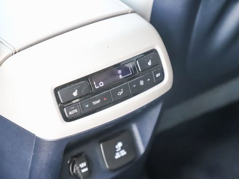 Used 2020 Hyundai Palisade SEL w/ Premium Package image 31