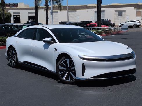 Used 2023 Lucid Air Pure AWD/4WD image 2