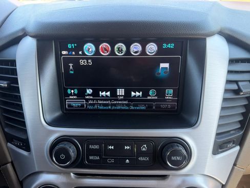 Used 2019 GMC Yukon SLT w/ Open Road Package AWD/4WD image 16