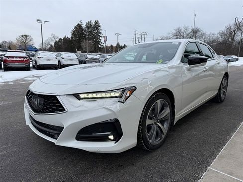 Certified 2023 Acura TLX SH-AWD w/ Advance Package image 3