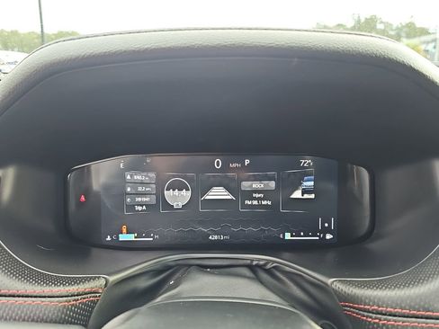 Used 2022 Jeep Compass Trailhawk w/ Trailhawk Elite Group image 22