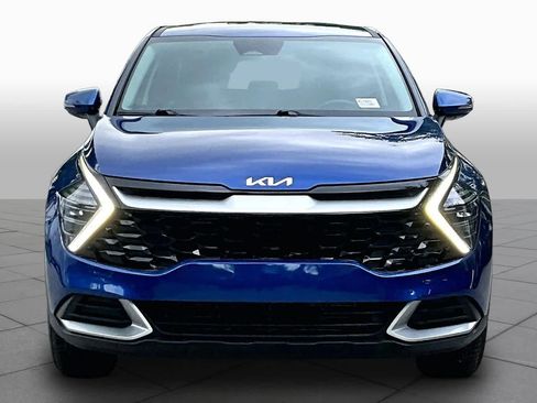 Used 2024 Kia Sportage EX FWD image 4