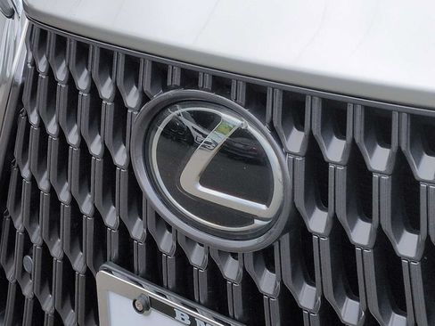 Used 2024 Lexus NX 350h AWD image 12