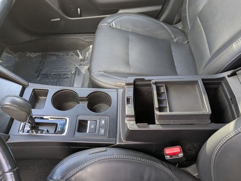 Used 2019 Subaru Outback 3.6R Limited w/ Popular Package #2 image 28