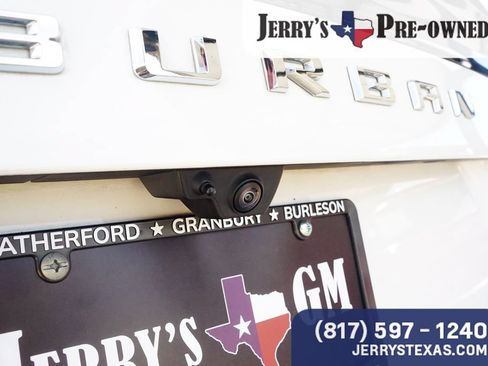 Used 2025 Chevrolet Suburban LT w/ Comfort Package AWD/4WD image 26